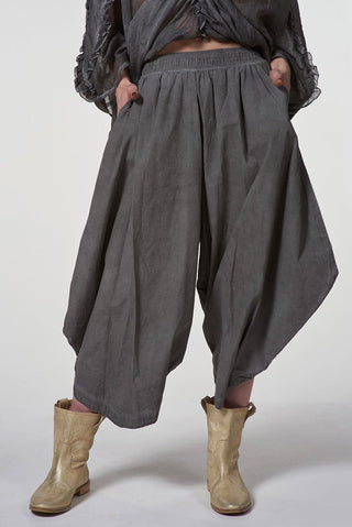 Cotton Balloon Pants with V - Cut Hem - Baci Fashion