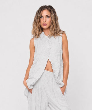 Crinkled Sleeveless Button Up - Baci Fashion
