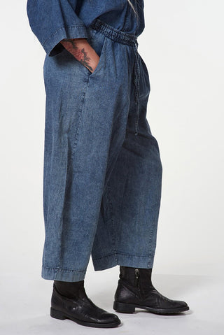 Cropped Denim Pants with Elastic Waist - Baci Fashion