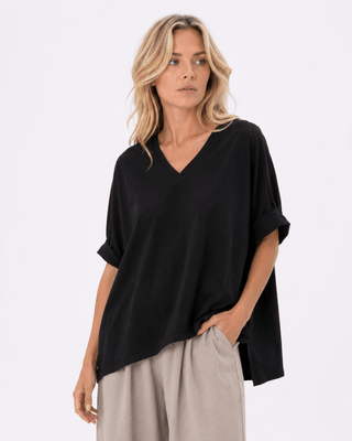 Organic Cotton V-neck Cuffed Short Sleeve Top - Baci Fashion