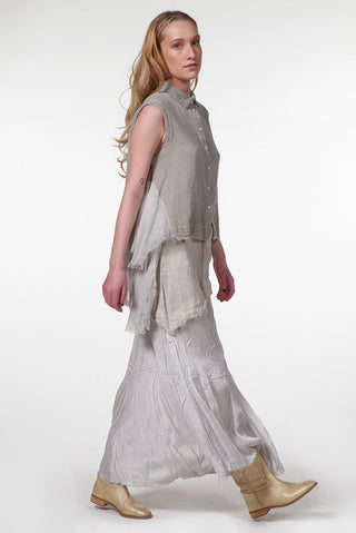 Sleeveless Shirt with Side Slits - Baci Fashion