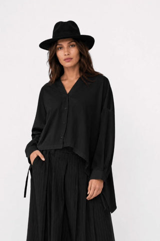 V Neck Buttoned Long Sleeve Shirt - Baci Fashion