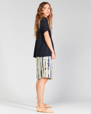 Linen-Scoop-Neck-Short-Sleeve-T-Shirt-side baci fashion