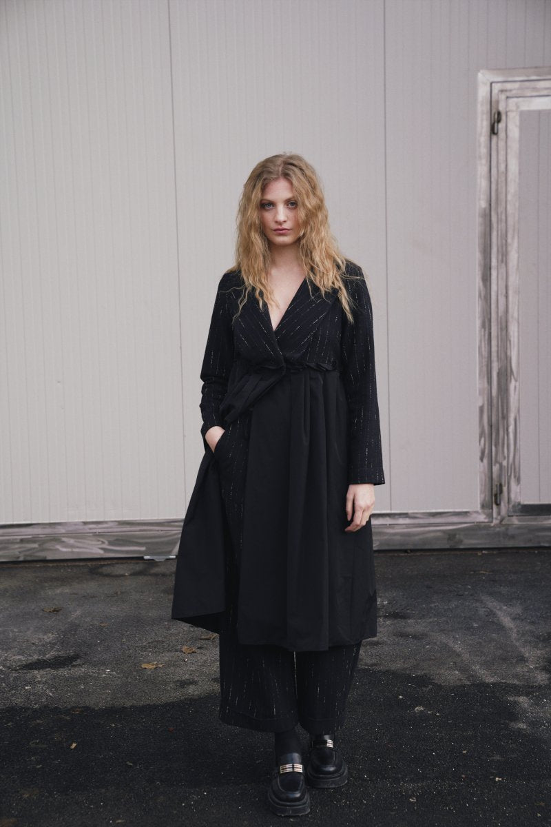 pleated dress coat Coat Pleated Dress Black / FR 44